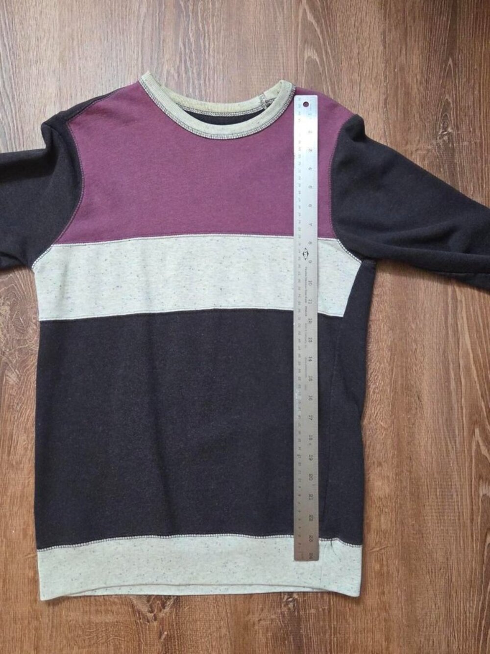 Purple Color Block Sweatshirt - Picture 7 of 7
